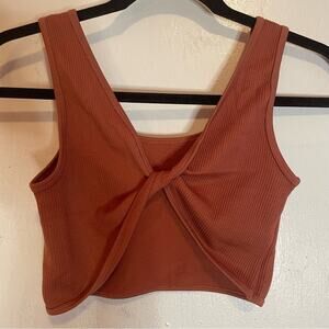 Aeropostale Seamless Convertible Cropped Tank